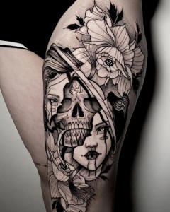 tatuaje_blackwork_flores_calavera_muzlo